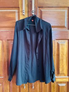 Chic Black Long Sleeve Button-Up Shirt