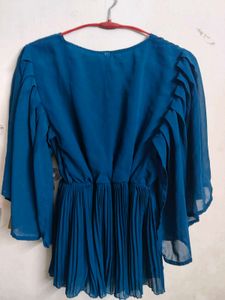 Stylish Blue Bell Sleeved Top