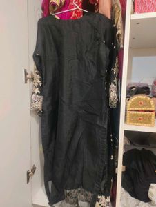 ,😍😍Original pakistani black suit set