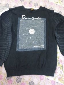 Cool Graphic Print Sweatshirt