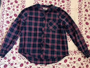 Stylish Plaid Button-Up Shirt