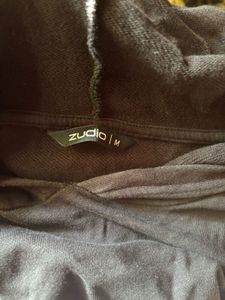 Zudio Black Cropped Hoodie