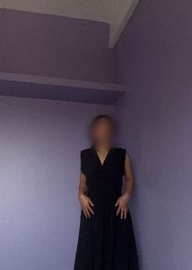 🖤Elegant Black V-Neck Maxi Dress