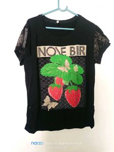 Black Graphic  t-shir
