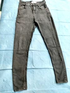 Black Skinny Fit Jeans