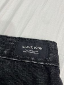 Stylish Black Paint Splatter Jeans