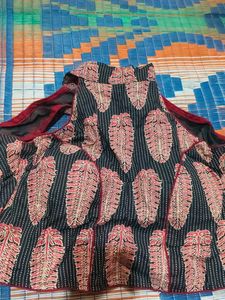 halternake blouse