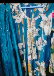 Floral Salwar Kameez Suit dupatta...