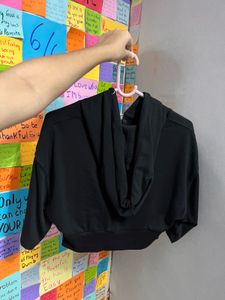 Black Cropped Zip-Up Hoodie