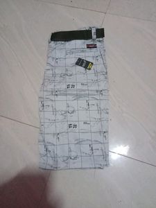 Patterned Men's Shorts with Belt