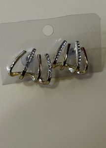 Sparkling Claw Earrings