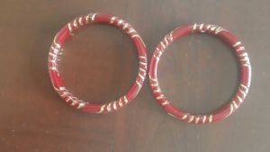 NEW WITHOUT TAG - Red and golden bangles