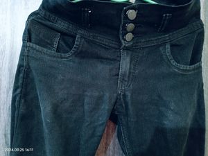 Black High Waist Jeans