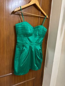 H&amp;M Green Strappy Cocktail Top