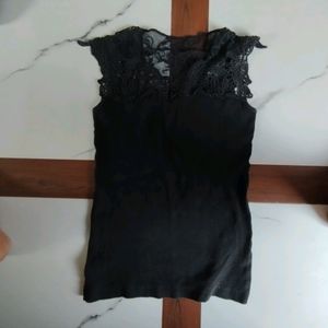 5 Crop Tops ..