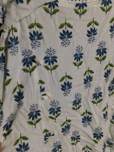 White Floral Print Kurta with Cutout