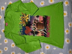 women tshirt 💚✅