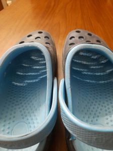 Unisex Comfortable Clogs