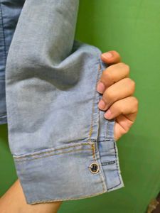 Stylish Light Wash Denim Jacket