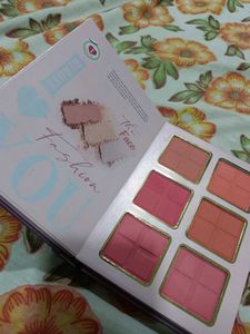 Ckrismiss all in one makeup booklet