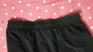 Max Comfortable Black Joggers
