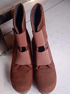 Brown Ankle Boots with Straps fixed price excellen