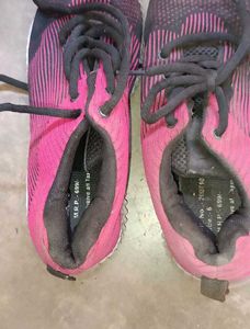Stylish Pink &amp; Black Sneakers