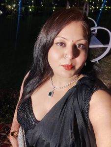 Elegant Black Saree with Blouse