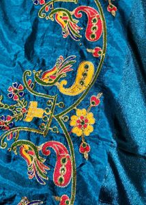 Saree with blouse piece unstitched red blause