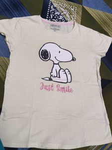 Peanuts Snoopy "Just Smile" T-Shirt