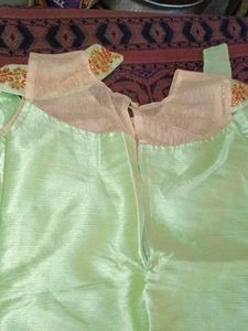 sleeveless mesh kurti and patiala salwar