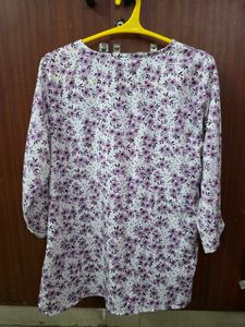 V neck floral print white short kurti
