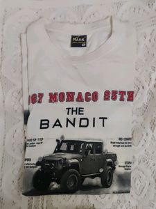 Casual Tshirt In Size XL