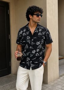 Men’s Black half sleeve shirt