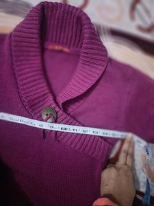 Heavy Woolen Top For Girls