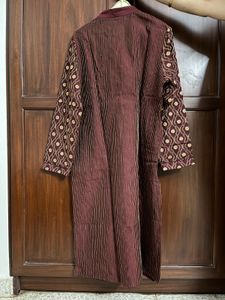 Tasva Maroon Thread Embroidered Kurta Set