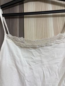 40 H&amp;M LACE TRIMMED SLIP TOP