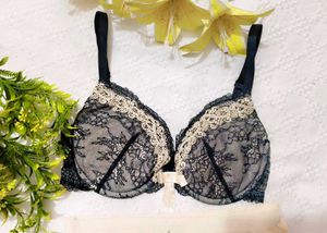 Very Beautiful Paded Bra With Penty
