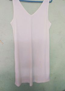 Beautiful Sleeveless One Piece With Inner