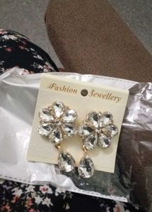 Sparkling Crystal Flower Earrings