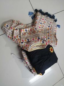 Black Gamthi Work Navratri Chaniya Choli with Mult