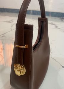 Chic Brown Hobo Shoulder Bag