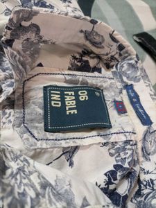 Men's Floral Print Button-Up Shirt