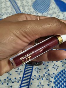 4 liquid Lipsticks