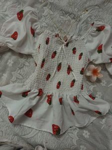 Strawberry top