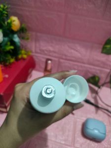 Kaya White Lumenis Brightening Beads Cleanser
