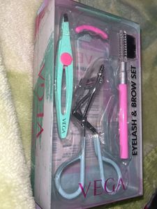 Vega Eyelash &amp; Brow Set - New