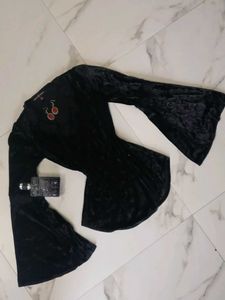 Y2K GOTHIC VELVET TOP