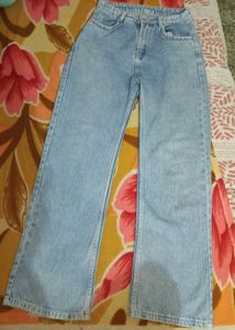 Wide Leg Light Wash Jeans
