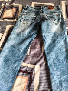 Boy Jeans